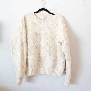 GAP Cream Cable Knit Sweater